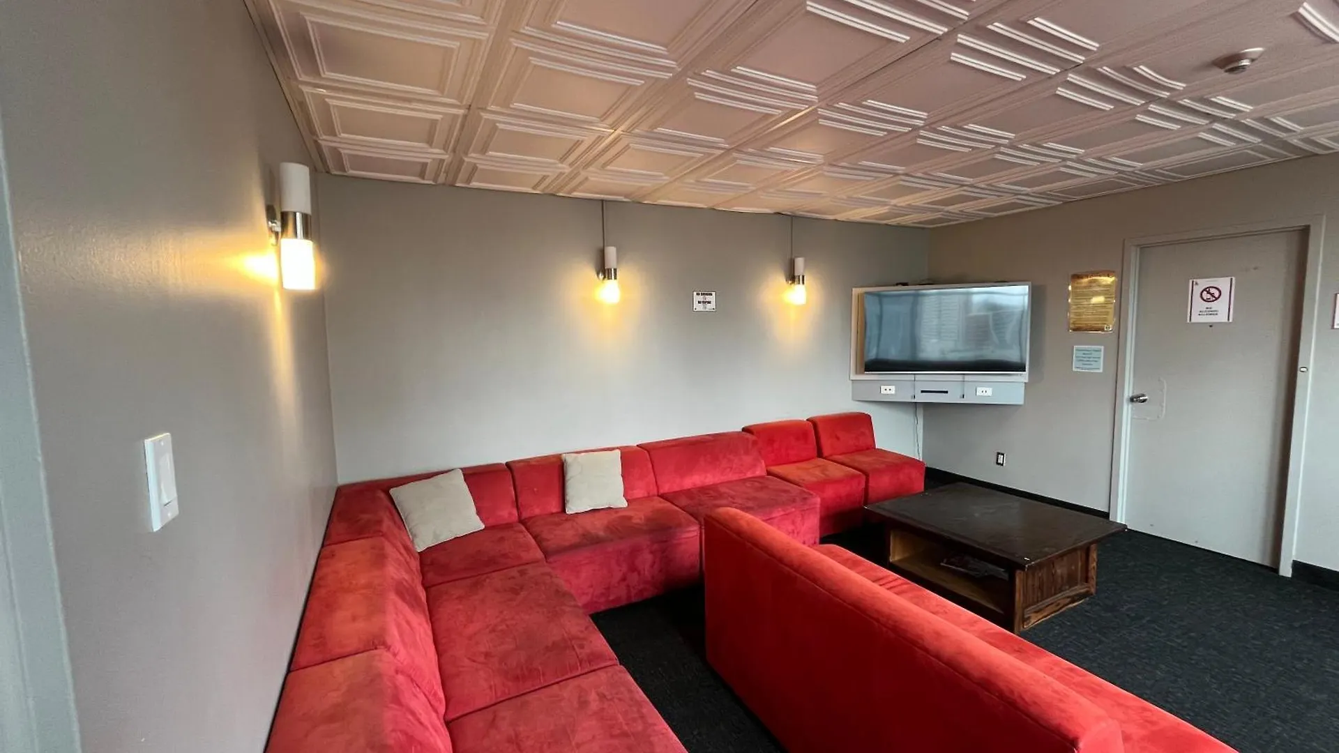 Neill Wycik Hotel Toronto 0*,  Canada