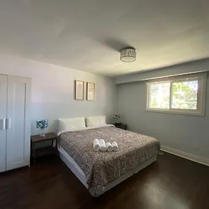 Homestay Yonge And Finch Subway !o Cozy & Modern Private Bdr With Private Half Bathroom, Toronto